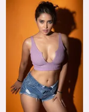 Raveena